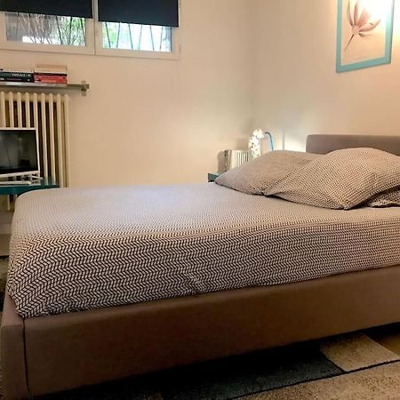 Appartement Cosy, Independant Avec Jardin Meudon Buitenkant foto
